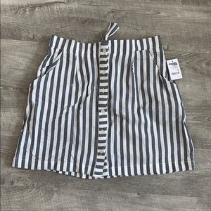 CHARLOTTE RUSSE striped skirt with bow